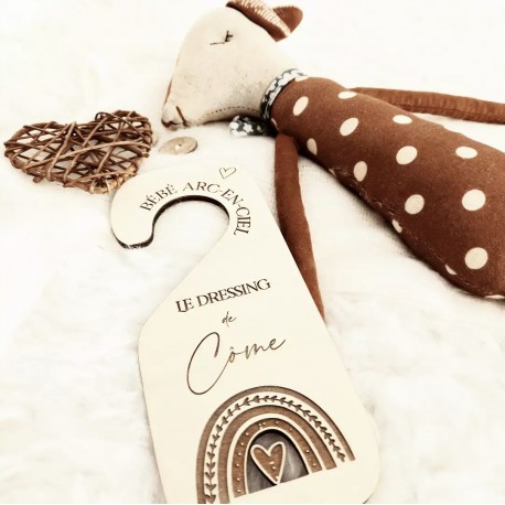 Séparateur bois bébé arc-en-ciel personnalisé