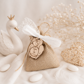 Dragées cygne pochon toile de jute PM