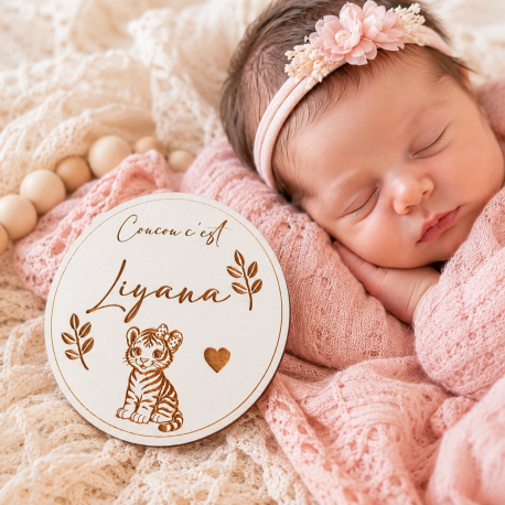 Carte naissance bébé tigre fille